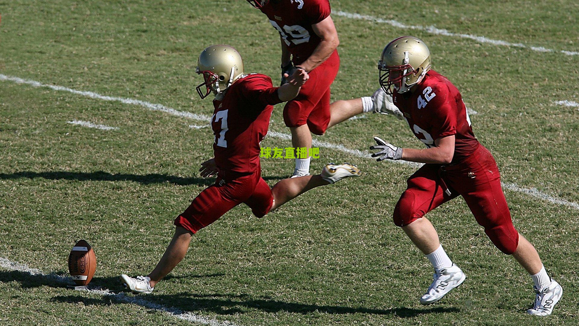 昔日金童成足坛警示录，马夏尔陨落，球场失意情场迷离加速生涯崩塌