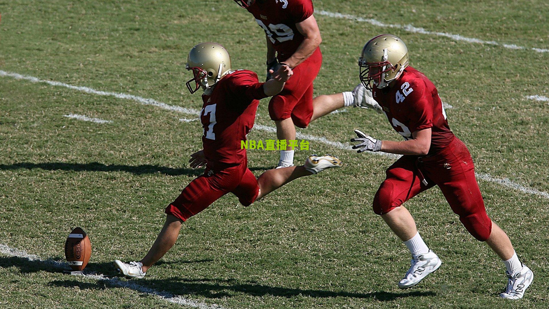 从冷遇弃将到逆转功臣，无名门神如何成为阿隆索战术版图的最后答案